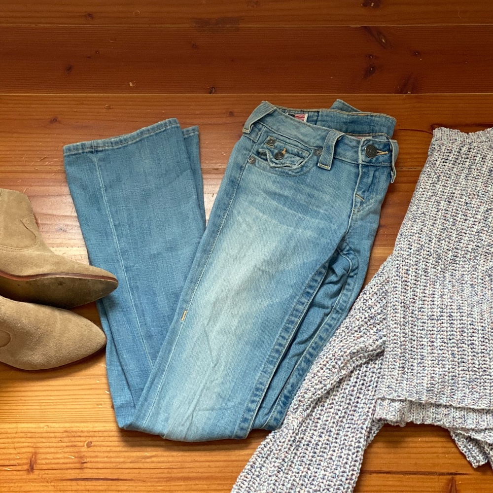 True Religion Low Rise Bootcut Jeans 24